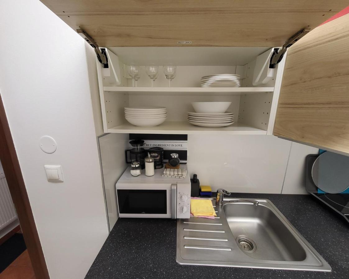 Excellent Apartments In Spa City Center 5 Min Walk From The Colonnade 카를로비바리 외부 사진