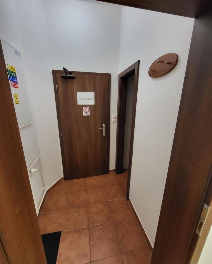 Excellent Apartments In Spa City Center 5 Min Walk From The Colonnade 카를로비바리 외부 사진