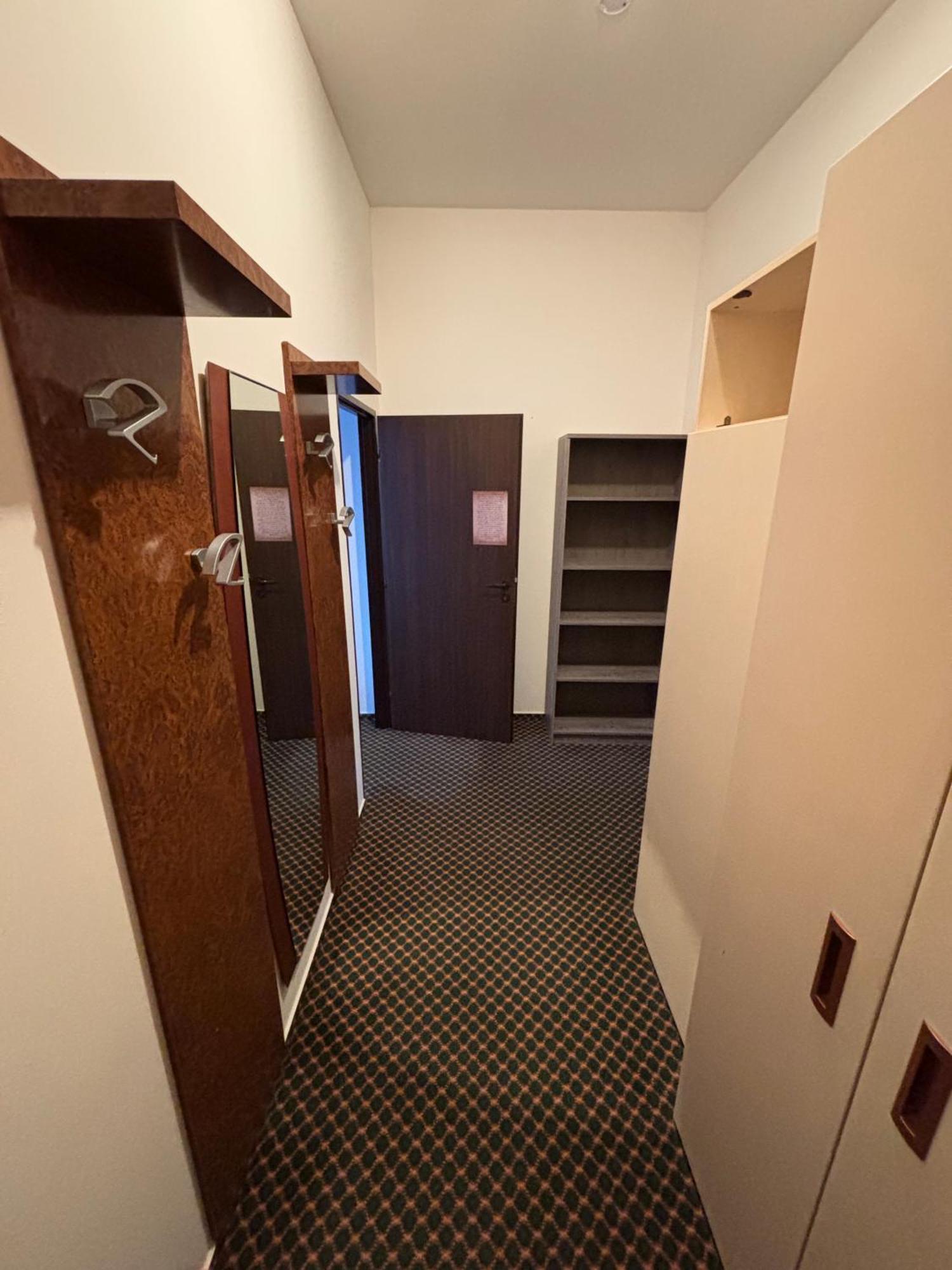 Excellent Apartments In Spa City Center 5 Min Walk From The Colonnade 카를로비바리 외부 사진